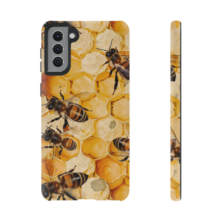 Cute Samsung Case | Cool Iphone Case | Honey Bees, Samsung S24, S23, S22, S21, IPhone 15 Case | Iphone 14 Case, Iphone 13 Case - Studio40ParkLane