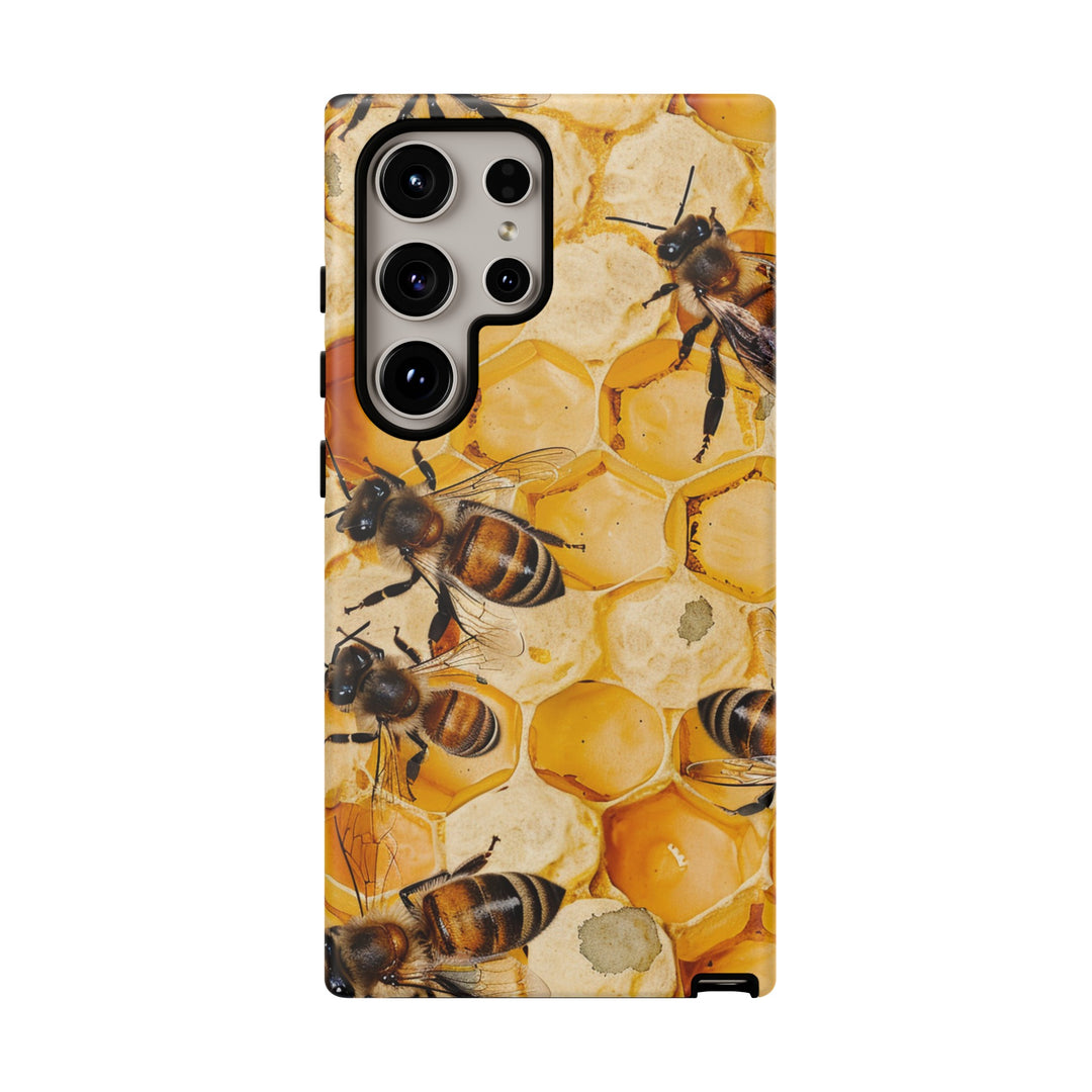 Cute Samsung Case | Cool Iphone Case | Honey Bees, Samsung S24, S23, S22, S21, IPhone 15 Case | Iphone 14 Case, Iphone 13 Case - Studio40ParkLane