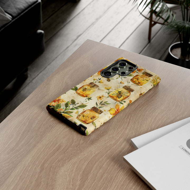 Impact Resistant, Honey Bees, Cute Phone Cases for Samsung S24, S23, S22, S21, IPhone 15 pro Iphone 14 pro Iphone 13 IPhone 12 Iphone 11 - Studio40ParkLane