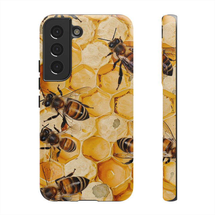 Cute Samsung Case | Cool Iphone Case | Honey Bees, Samsung S24, S23, S22, S21, IPhone 15 Case | Iphone 14 Case, Iphone 13 Case - Studio40ParkLane