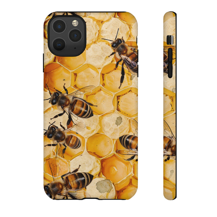 Cute Samsung Case | Cool Iphone Case | Honey Bees, Samsung S24, S23, S22, S21, IPhone 15 Case | Iphone 14 Case, Iphone 13 Case - Studio40ParkLane