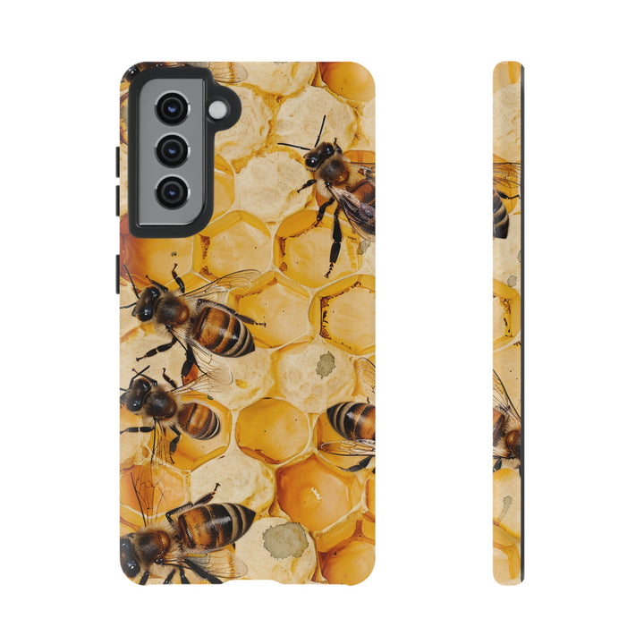 Cute Samsung Case | Cool Iphone Case | Honey Bees, Samsung S24, S23, S22, S21, IPhone 15 Case | Iphone 14 Case, Iphone 13 Case - Studio40ParkLane