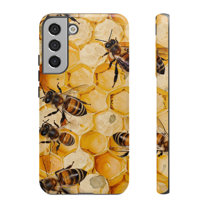 Cute Samsung Case | Cool Iphone Case | Honey Bees, Samsung S24, S23, S22, S21, IPhone 15 Case | Iphone 14 Case, Iphone 13 Case - Studio40ParkLane