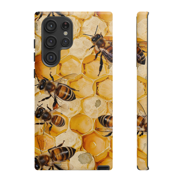 Cute Samsung Case | Cool Iphone Case | Honey Bees, Samsung S24, S23, S22, S21, IPhone 15 Case | Iphone 14 Case, Iphone 13 Case - Studio40ParkLane
