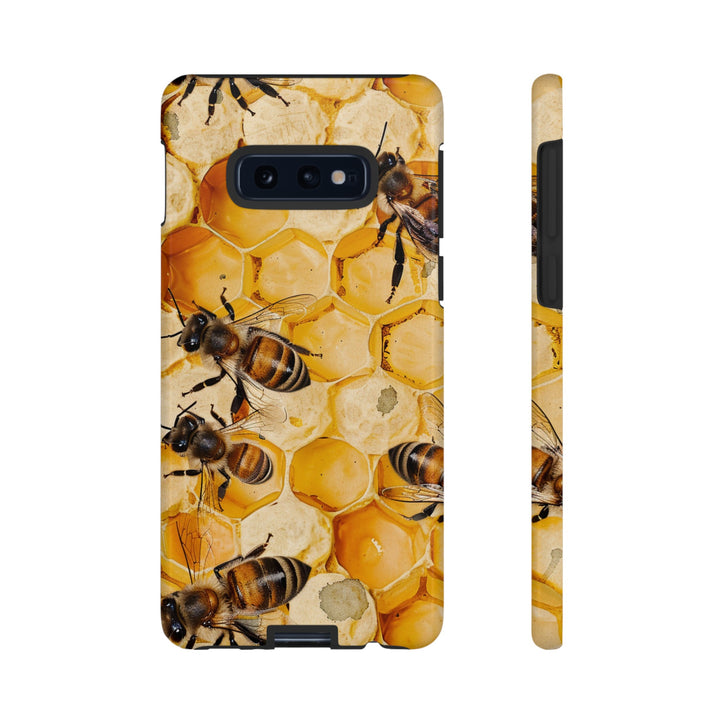 Cute Samsung Case | Cool Iphone Case | Honey Bees, Samsung S24, S23, S22, S21, IPhone 15 Case | Iphone 14 Case, Iphone 13 Case - Studio40ParkLane