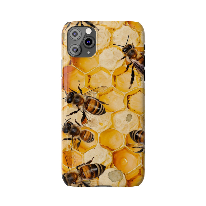 Slim Cute Phone Cases for Iphone - | iPhone 15 Case | iPhone 15 Pro Max Case, Iphone 14 Case, Iphone 14 Pro Max, Iphone 13, Summer Honey Bees - Studio40ParkLane