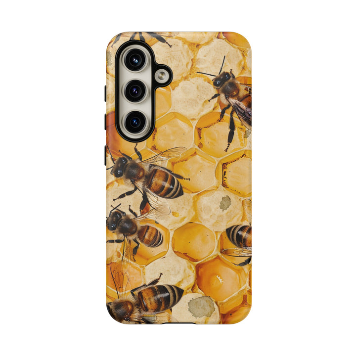 Cute Samsung Case | Cool Iphone Case | Honey Bees, Samsung S24, S23, S22, S21, IPhone 15 Case | Iphone 14 Case, Iphone 13 Case - Studio40ParkLane